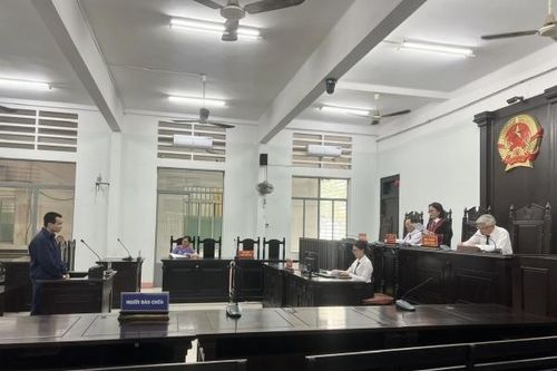 Vào tù vì trộm cắp lấy tiền mua ma túy