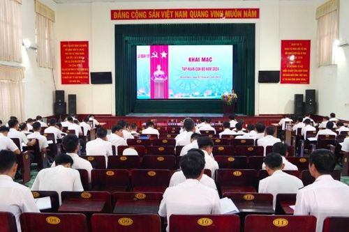 Lữ đoàn 101 tập huấn cán bộ năm 2024