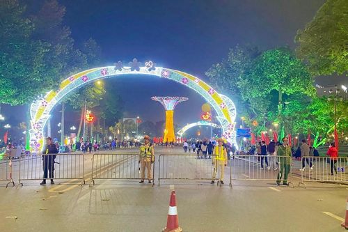 Xử lý trên 800 trường hợp vi phạm trật tự an toàn giao thông dịp nghỉ Tết Dương lịch