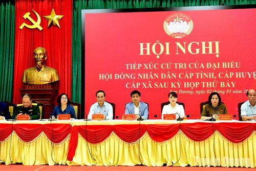 Hội nghị tiếp xúc cử tri trực tiếp và trực tuyến 3 cấp tại huyện Sơn Dương