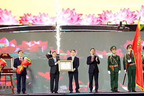 Chủ tịch nước Võ Văn Thưởng: Gợi mở 7 vấn đề để Hậu Giang hiện thực hóa khát vọng trở thành điểm sáng, tỉnh khá