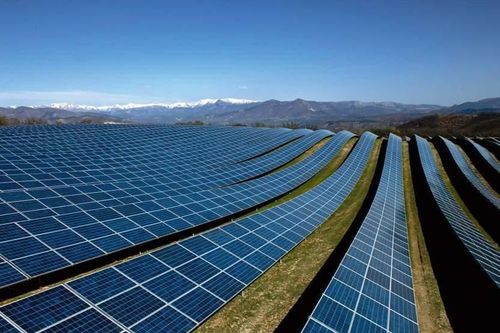 Nhiều vi phạm tại các dự án điện mặt trời, nhiệt điện khí LNG ở Long An