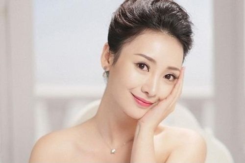 Sáu thói quen buổi sáng để có làn da tươi trẻ