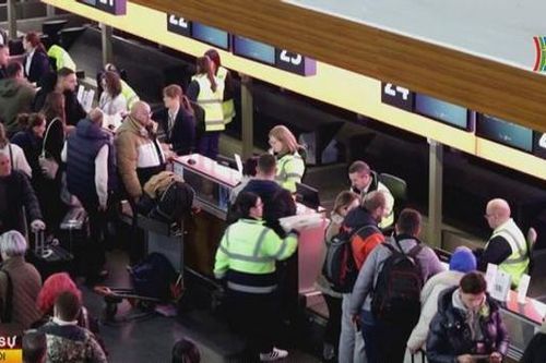 Kosovo gia nhập khu vực miễn thị thực Schengen