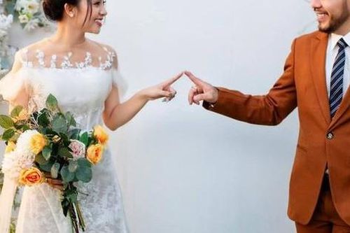 Việt kiều Mỹ giả làm học viên cua cô giáo xinh như mộng, sống thử 3 năm 'vỡ mộng'