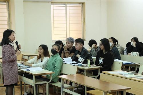 Sinh viên chưa mặn mà với các lĩnh vực STEM