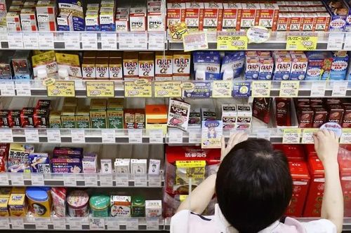 Khách nước ngoài mua gì nhiều nhất ở Nhật?