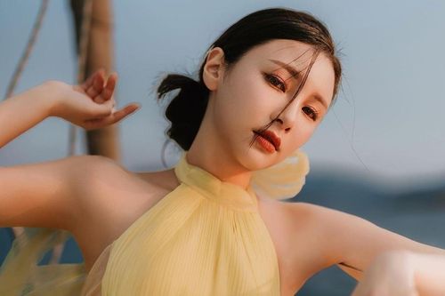 Sao nữ Hong Kong lọt top gương mặt đẹp nhất thế giới