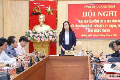 Quảng Ngãi lần đầu tiên tổ chức giao ban giữa Bí thư Tỉnh ủy và Bí thư huyện ủy, thị ủy, thành ủy