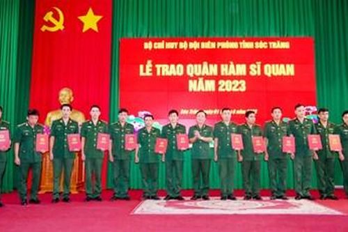Trình tự, thủ tục phong, thăng, giáng, tước quân hàm đối với sĩ quan