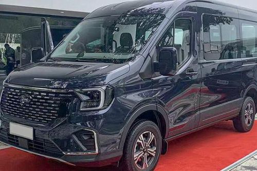 Mẫu xe Ford Transit thế hệ mới sắp ra mắt tại thị trường Việt Nam