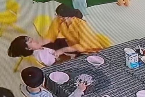 Công an vào cuộc làm rõ thông tin bé gái 3 tuổi bị cô giáo bạo hành