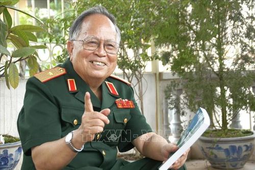 Nhà văn Hồ Phương - tác giả truyện ngắn 'Cỏ non' qua đời