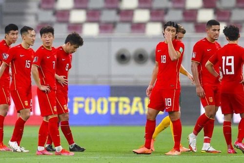 CĐV Trung Quốc đòi mời HLV Mourinho về dẫn dắt ĐTQG