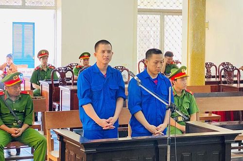 Vào tù vì đưa người vượt biên trái phép