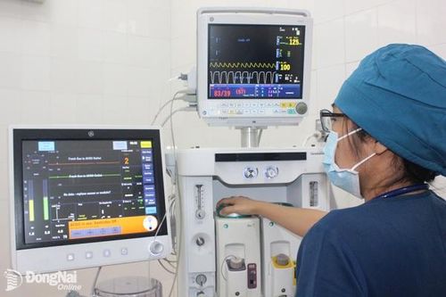 Những người góp sức lớn vào thành công trong phẫu thuật
