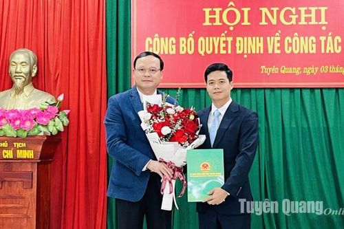 Công bố Quyết định về công tác cán bộ