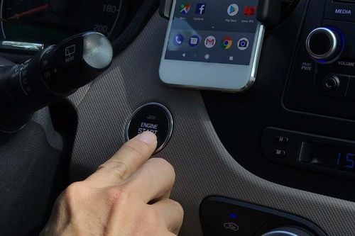 Mercedes-Benz phát triển công nghệ phát hiện nồng độ cồn qua vân tay