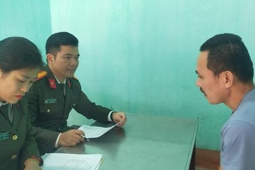 Nhận 45 triệu đồng để tổ chức cho người khác nhập cảnh trái phép