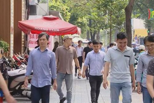 Thí điểm cho thuê vỉa hè