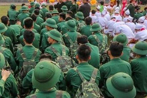 5 thanh niên bị phạt 150 triệu đồng vì 'trốn' khám nghĩa vụ quân sự