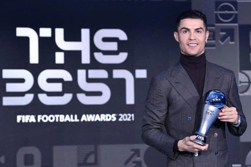 FIFA báo tin vui cho Ronaldo