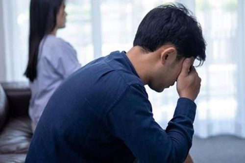 Được hưởng toàn bộ tài sản bên ngoại nhưng không thể cho mẹ ở cùng, chồng giấu vợ làm một việc gây sốc 9 năm sau mới bị phát hiện