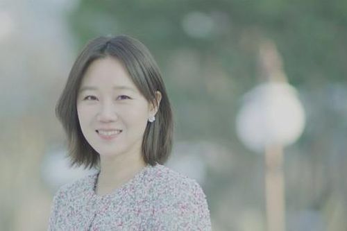 Gong Hyo Jin kể chuyện quen ông xã, biết tài khoản ngân hàng trước cả số điện thoại