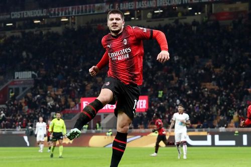 Luka Jovic hồi sinh cùng Milan