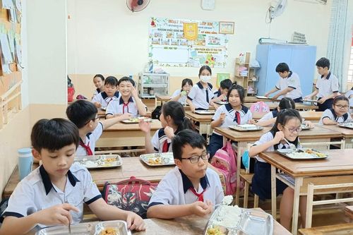 TPHCM sẽ kiểm tra định kỳ và đột xuất bữa ăn trường học