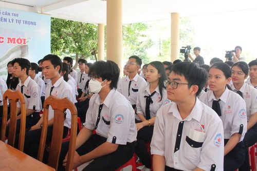 Cần Thơ: 60 học sinh tranh tài Kỳ thi chọn HS giỏi quốc gia THPT