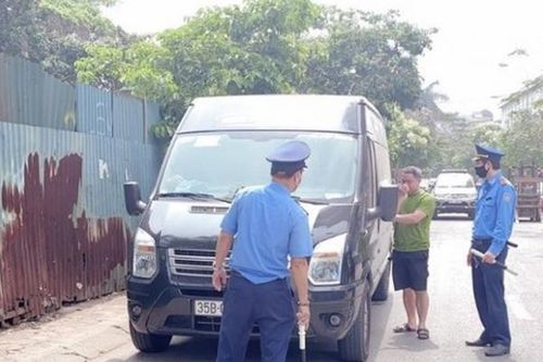 Hà Nội: Tăng cường quản lý, ngăn chặn xe hợp đồng trá hình tuyến cố định
