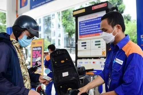 Giá xăng dầu đồng loạt giảm