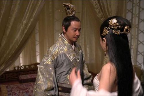 Đại gian hùng Tào Tháo và 'thuật phòng the' lạ lùng