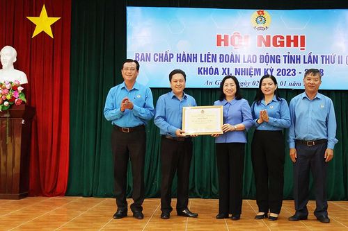 Dấu ấn của hoạt động công đoàn An Giang
