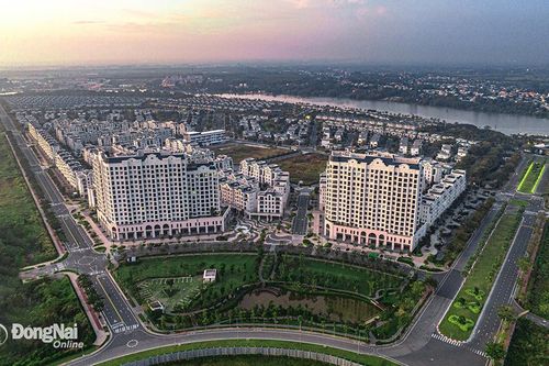 Hàng trăm dự án bất động sản cần tháo gỡ vướng mắc