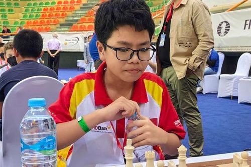 Kỳ thủ trẻ Đầu Khương Duy lần thứ 2 giành chuẩn kiện tướng quốc tế