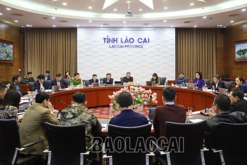 Nhiều vấn đề dư luận quan tâm được giải đáp tại họp báo định kỳ