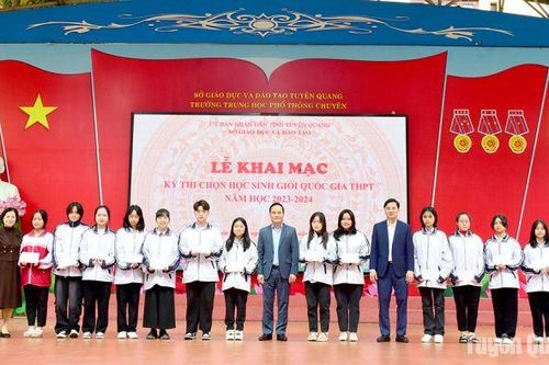 Khai mạc Kỳ thi chọn học sinh giỏi quốc gia THPT năm học 2023-2024