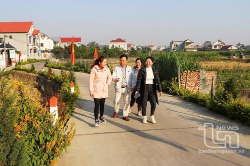 Hiệu quả từ xây dựng gia đình '5 không, 3 sạch' ở Phú Bình