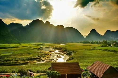 Ngành du lịch dần thích ứng với biến đổi khí hậu