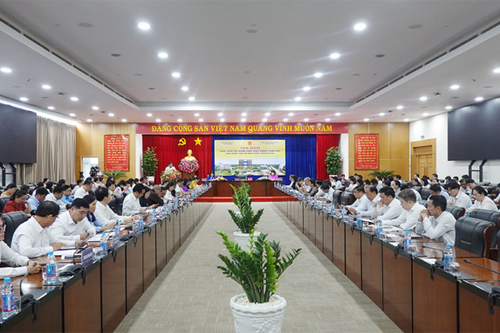 Bài 1: Góp phần giải quyết bức xúc ở địa bàn ứng cử