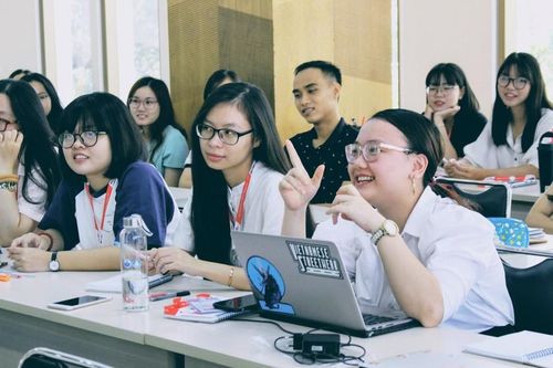 Vào lộ trình tăng học phí đại học: Trường đại học cần đa dạng hóa nguồn thu