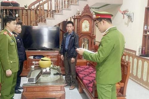 Khởi tố trưởng thôn bán đất trái thẩm quyền, gây thiệt hại 800 triệu đồng