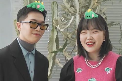 Circle Chart Music Awards 2023: Netizen hóng sự trở lại của cặp 'anh em cảm lạnh' AKMU