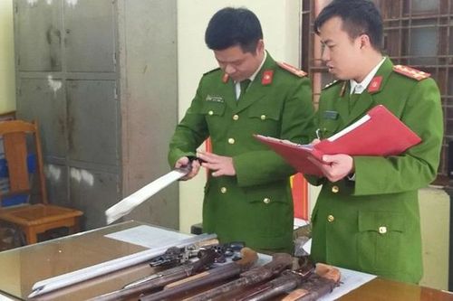 Dư luận ủng hộ đưa 'dao có tính sát thương cao' vào danh mục vũ khí thô sơ