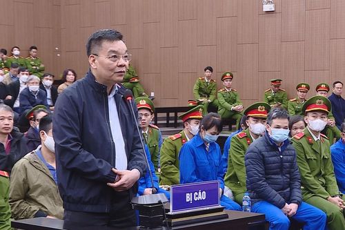 Ông Chu Ngọc Anh 'làm mất' vali chứa 200.000 USD nhận từ Phan Quốc Việt