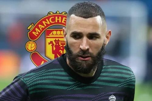 Benzema và dàn tiền đạo có thể gia nhập MU