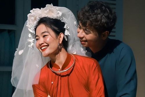 5 món quà Tết dành tặng người yêu ngoài lì xì