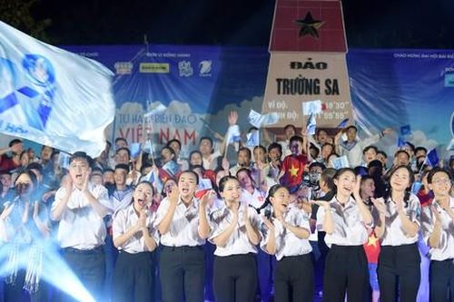 Những con số ấn tượng từ chương trình 'Sinh viên với biển đảo Tổ quốc 2023'